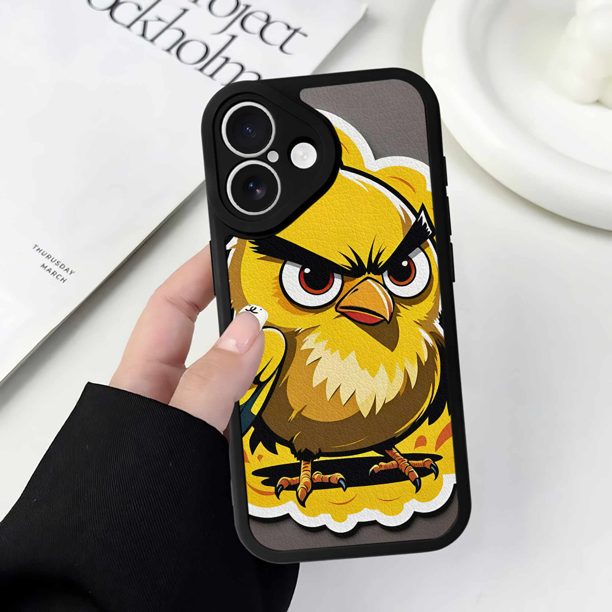 （画像用） Angry Birds アングリーバード 【iPhone 16シリーズ対応】シリコンスマホケース（レザー調） 材質：シリコン